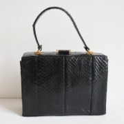 vintage复古着 罕见出品精美黑色蛇皮蜥蜴皮真皮小箱子金扣手提包
